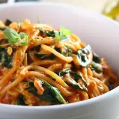 Prosty przepis na spaghetti, który zrobisz w mniej niż 30 minut