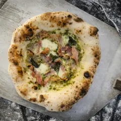 Kalkulator pizzy jak u mamy – idealne proporcje na ciasto bez błędów