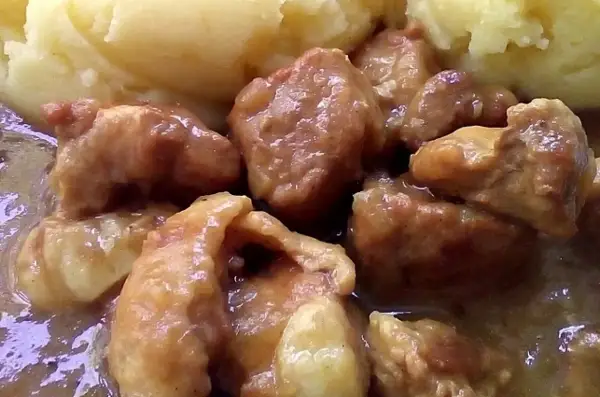 Jak zrobić sos z mięsa wieprzowego, który zachwyci Twoich gości